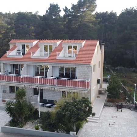 Luxury Apartments Oasis Lumbarda Exterior foto